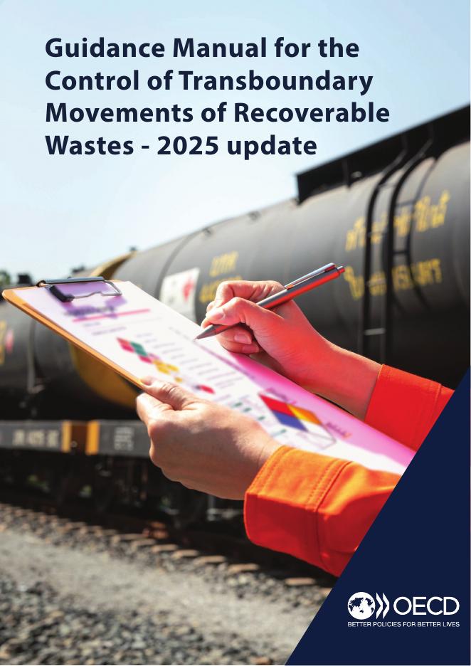 OECD经合组织：2025年更新的可回收废物跨境移动控制指南报告（英文版）海报