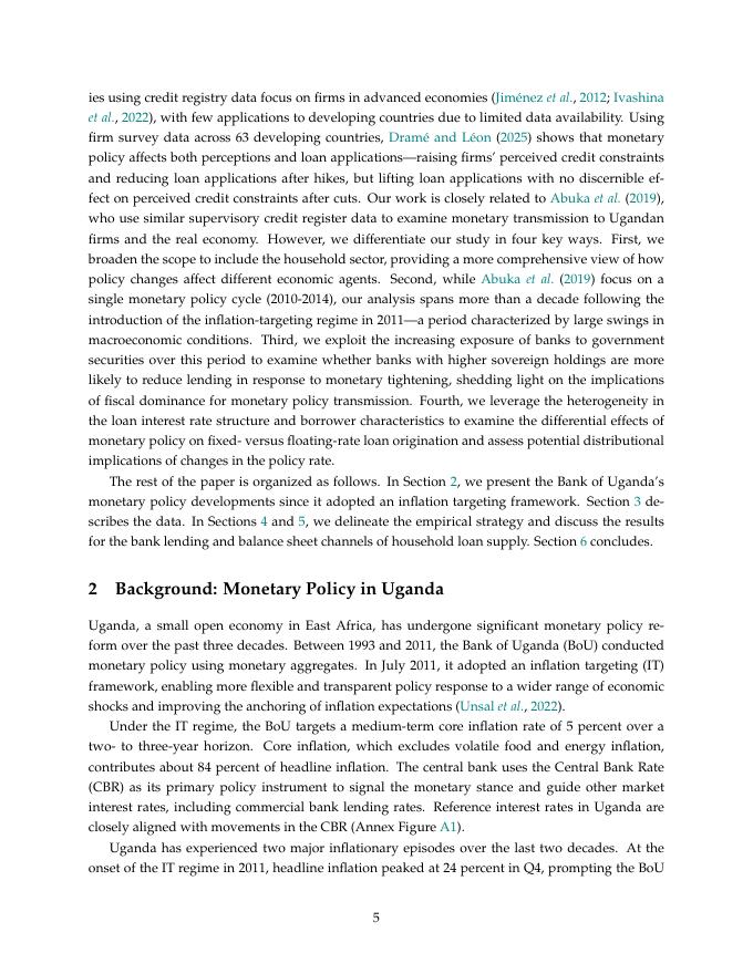 国际货币基金组织：货币政策向家庭信贷的传导：来自乌干达信贷登记数据的证据（英文版）_第7页