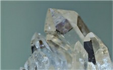 宝石颜色：自色视频教程 何雪梅 1讲 中国地质大学